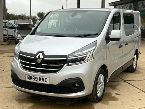 Renault Trafic  2.0 dCi ENERGY 30 Sport Nav Crew Van Double Cab 6dr Diesel Manual SWB Euro 