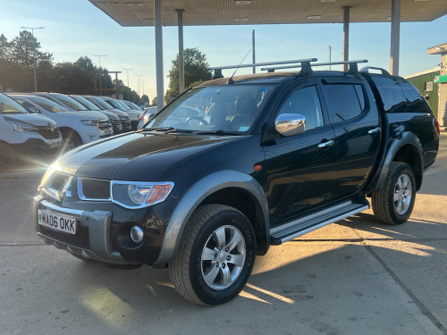 Mitsubishi L200  2.5 DI-D Animal Pickup 4dr Diesel Manual 4WD (228 g/km, 160 bhp)