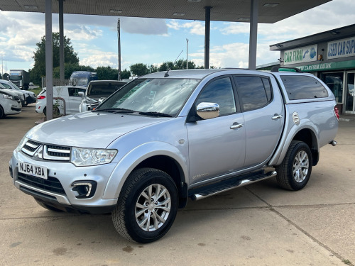 Mitsubishi L200  2.5 DI-D Barbarian Pickup Double Cab 4dr Diesel Auto 4WD Euro 5 (LB) (175 p