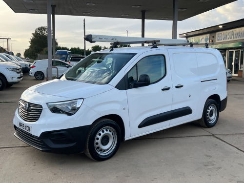 Vauxhall Combo  1.6 Turbo D 2300 Edition Panel Van 6dr Diesel Manual L2 H1 Euro 6 (s/s) (10