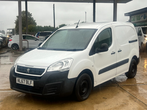 Peugeot Partner  1.6 BlueHDi 854 Professional Panel Van 5dr Diesel Manual L1 (112 g/km, 97.6