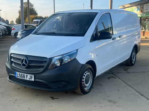 Mercedes-Benz Vito  1.6 111 CDI Panel Van 6dr Diesel Manual FWD L2 Euro 6 (114 ps)