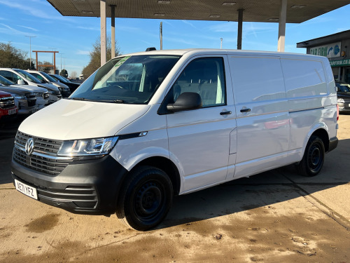 Volkswagen Transporter  2.0 TDI T30 Startline Panel Van 5dr Diesel Manual FWD SWB Euro 6 (s/s) (90  