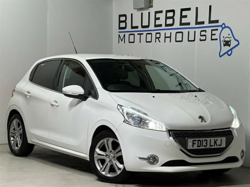 Peugeot 208  1.2 VTi Allure Euro 5 5dr