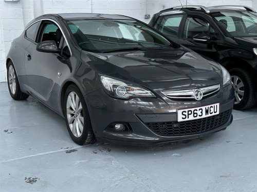 Vauxhall Astra GTC  2.0 CDTi SRi Euro 5 (s/s) 3dr