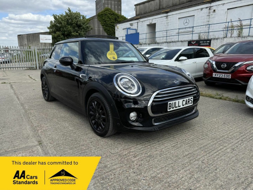 MINI Hatch  1.5 Cooper Steptronic Euro 6 (s/s) 3dr