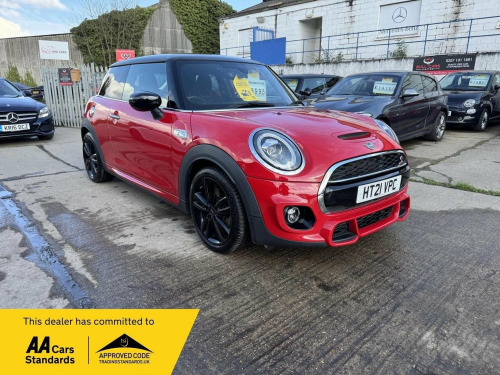 MINI Hatch  2.0 Cooper S Sport Steptronic Euro 6 (s/s) 3dr