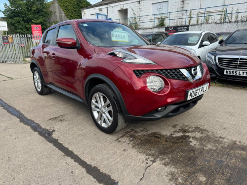 Nissan Juke  1.6 N-Connecta XTRON Euro 6 5dr