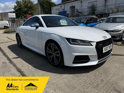 Audi TTS  2.0 TFSI S Tronic quattro Euro 6 (s/s) 3dr