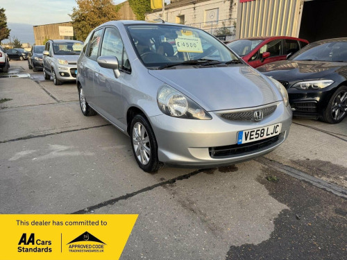 Honda Jazz  1.4 i-DSI SE CVT-7 5dr