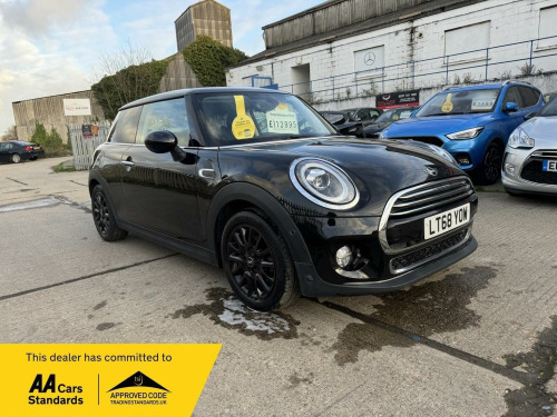 MINI Hatch  1.5 Cooper Steptronic Euro 6 (s/s) 3dr 