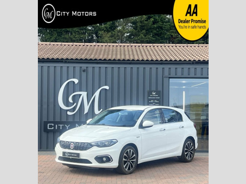 Fiat Tipo  1.4 LOUNGE 5d 94 BHP