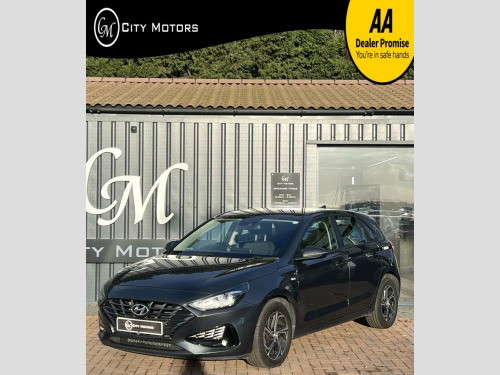 Hyundai i30  1.6 CRDi MHEV SE Connect Hatchback 5dr Diesel Hybr