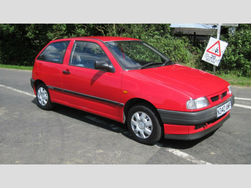 SEAT Ibiza  1.4 CLS 3dr