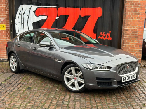 Jaguar XE  2.0d Portfolio Saloon 4dr Diesel Auto Euro 6 (s/s)