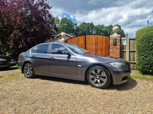 BMW 3 Series  3.0 330i SE Auto Euro 4 4dr