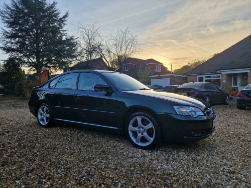 Subaru Legacy  3.0 R 4dr