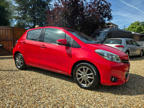 Toyota Yaris  1.33 Dual VVT-i Icon Plus Multidrive S Euro 5 5dr