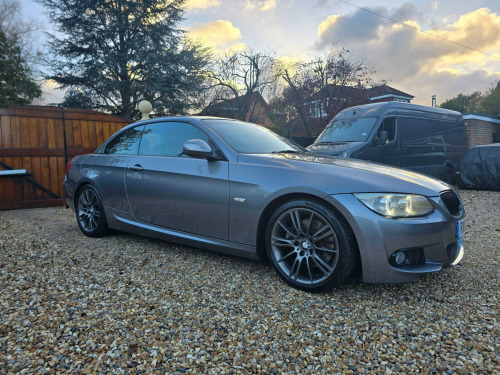 BMW 3 Series  3.0 330d M Sport Steptronic Euro 5 2dr 