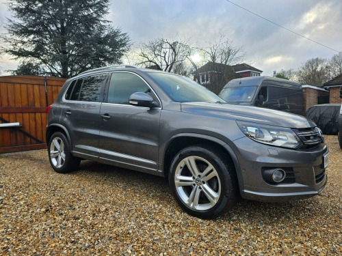 Volkswagen Tiguan  2.0 TDI BlueMotion Tech R-Line Edition DSG 4WD Euro 6 (s/s) 5dr 
