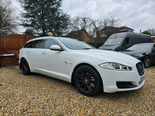 Jaguar XF  3.0d S V6 Premium Luxury Sportbrake Auto Euro 5 (s/s) 5dr 
