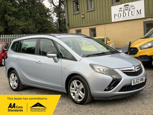 Vauxhall Zafira Tourer  2.0 CDTi Exclusiv Auto Euro 5 5dr