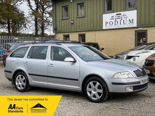 Skoda Octavia  1.8 TSI Elegance Euro 4 5dr