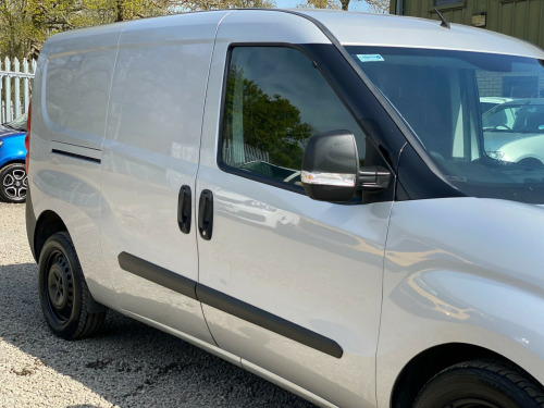 Peugeot Boxer  2.0 BlueHDi 335 Professional L3 H2 Euro 6 5dr