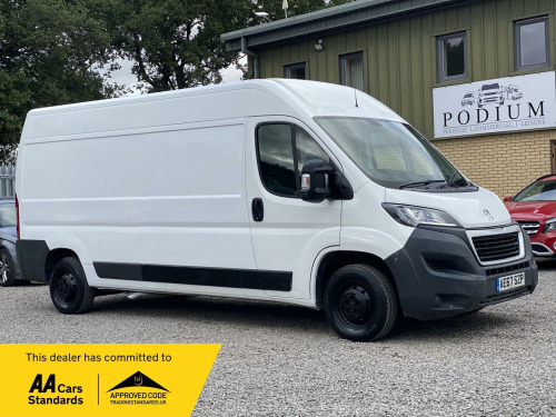 Peugeot Boxer  2.0 BlueHDi 335 Professional L3 H2 Euro 6 5dr