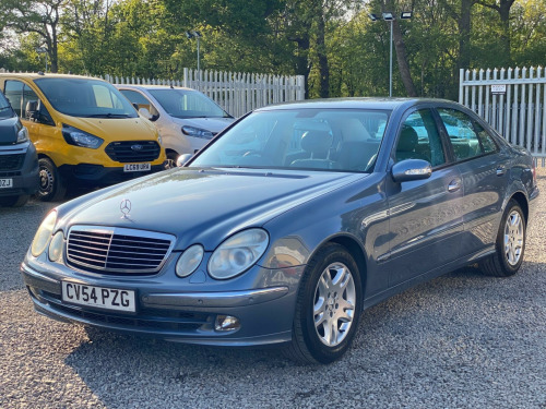 Mercedes-Benz E-Class E270 2.7 E270 CDI Avantgarde 4dr