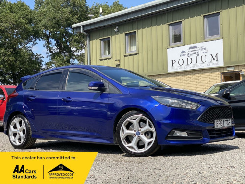 Ford Focus  2.0 TDCi ST-2 Euro 6 (s/s) 5dr