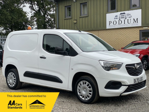 Vauxhall Combo  1.6 Turbo D 2300 Sportive L1 H1 Euro 6 (s/s) 4dr