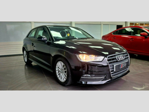 Audi A3  1.6 TDI ultra SE Technik Euro 6 (s/s) 3dr