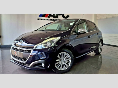 Peugeot 208  1.2 PureTech Allure Hatchback 5dr Petrol Manual Euro 6 (s/s) (82 ps)