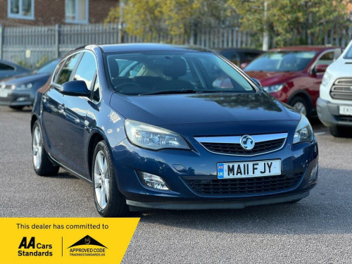 Vauxhall Astra  1.6 16v SRi Auto Euro 5 5dr