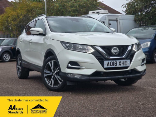 Nissan Qashqai  1.2 DIG-T N-Connecta Euro 6 (s/s) 5dr