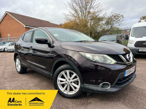 Nissan Qashqai  1.2 DIG-T Acenta Premium 2WD Euro 5 (s/s) 5dr
