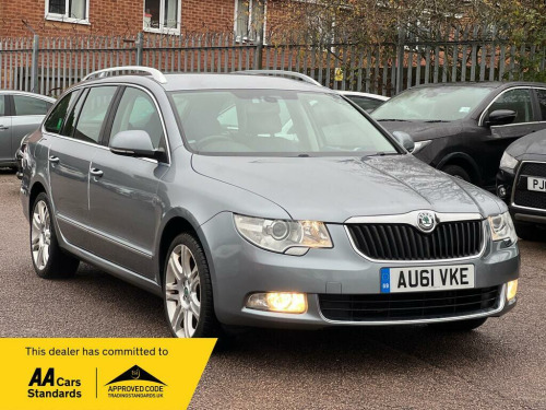 Skoda Superb  1.8 TSI Elegance DSG Euro 5 5dr 