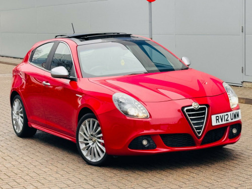 Alfa Romeo Giulietta  2.0 JTDM-2 Veloce TCT Euro 5 (s/s) 5dr