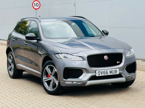 Jaguar F-PACE  3.0 D300 V6 S Auto AWD Euro 6 (s/s) 5dr