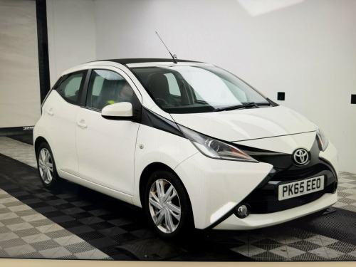 Toyota AYGO  1.0 VVT-i x-pression x-wave Soft Top 5dr Petrol Manual Euro 5 Euro 5 (68 ps 