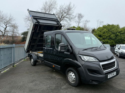 Peugeot Boxer  BLUEHDI TIPPER CREW 335 L3 ONLY 31,000 MILES 