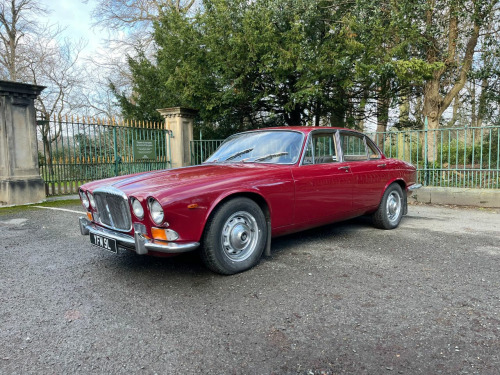 Daimler DOUBLE SIX  5.3 DOUBLE SIX AUTO