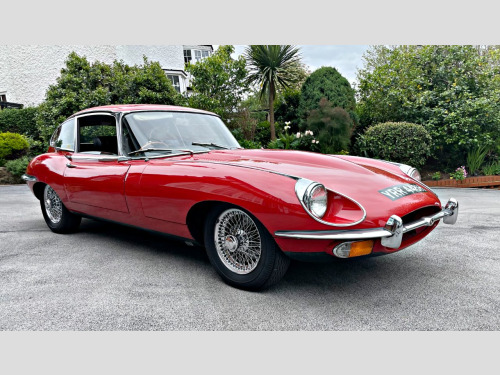 Jaguar E-Type  2+2 E TYPE MANUAL