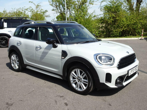 MINI Countryman  1.5 Cooper Exclusive Euro 6 (s/s) 5dr