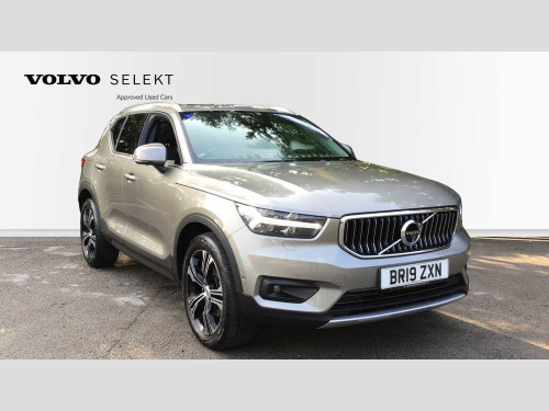 Volvo XC40  T4 FWD Inscription Pro Automatic ( Xenium & Winter Packs, Intellisafe Pro )