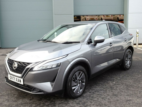 Nissan Qashqai  1.3 DIG-T MHEV Acenta Premium XTRON Euro 6 (s/s) 5dr