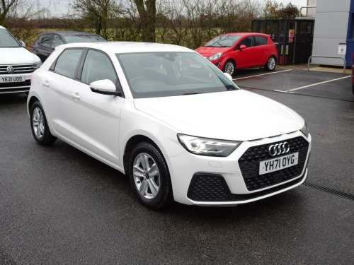 Audi A1  1.0 TFSI 25 Technik Sportback Euro 6 (s/s) 5dr 