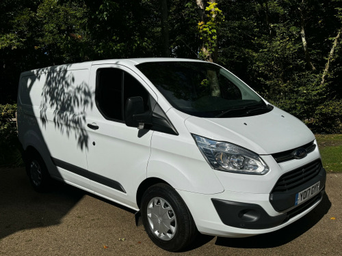 Ford Transit Custom  2.0 TDCi 130ps Low Roof Trend Van