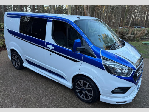 Ford Transit Custom  2.0 EcoBlue 130ps Low Roof Limited Van